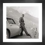 James Bond 007 Poster Kunstdruck Bild und MDF-Rahmen - Sean Connery Mit Aston Martin (40 x 40cm)