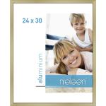 Goldene Nielsen Design Bilderrahmen matt aus Aluminium 24x30 