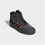 Reduzierte adidas Originals High Top Sneaker & Sneaker Boots aus Veloursleder für Herren für den für den Winter 