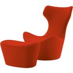 Rote Sessel mit Hocker 