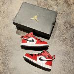 Bunte Nike Air Jordan 1 Kindermode aus Kunstleder für Babys 