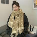Khakifarbene Kaschmir-Schals mit Quasten aus Polyester maschinenwaschbar für Damen für den für den Winter 