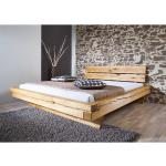 Balkenbett aus Wildeiche Massivholz rustikalen Landhaus Design