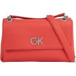 Rote Calvin Klein Umhängetaschen aus Kunstleder mit Außentaschen für Damen klein 