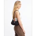 Schwarze Calvin Klein Jeans Damenschultertaschen & Damenshoulderbags mit Reißverschluss Klein 