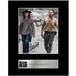 Chandler Riggs & Andrew Lincoln, Carl Grimes & Rick Grimes signiertes Foto mit Passepartout, The Walking Dead #1 Autogramm