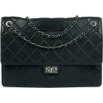 Reduzierte Schwarze Gesteppte Vintage Chanel 2.55 Lederhandtaschen aus Leder für Damen Maxi / XXL 