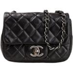 Schwarze Vintage Chanel Überschlagtaschen für Damen 