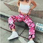 Purpurne Camouflage Hip Hop Atmungsaktive Freizeithosen für Damen 