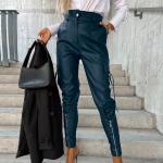 Braune Unifarbene Kunstlederhosen mit Reißverschluss aus Kunstleder für Damen 