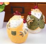 Rosa Osterküken mit Huhn-Motiv aus Keramik 