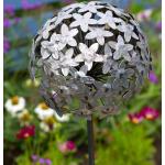Graue Gartenkugeln aus Metall 