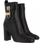 Reduzierte Schwarze Givenchy Ankle Boots & Klassische Stiefeletten aus Kalbsleder für Damen Größe 39 