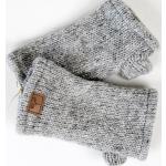 Graue Kinderarmstulpen & Kinderpulswärmer mit Ländermotiv aus Wolle Handwäsche für den für den Winter 