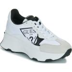 Weiße Guess Low Sneaker für Damen Größe 39 mit Absatzhöhe 5cm bis 7cm 