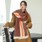Beige Hahnentritt Kaschmir-Schals mit Quasten aus Polyester maschinenwaschbar für Damen für den für den Herbst 