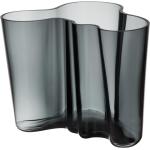Iittala - Alvar Aalto Vase 16cm - grau, Glas - dunkelgrau (1020905) (006)