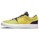 Gelbe Nike Jordan Herrenhalbschuhe 