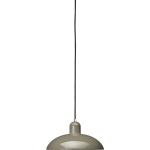 Olivgrüne Bauhaus Lampen 
