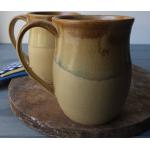 Braune Moderne Große Kaffeetassen matt aus Keramik 