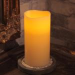 Gelbe 20 cm LED Kerzen mit beweglicher Flamme 