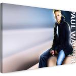 Leinwandbild (120x80cm): Paul Walker coole Pose sitzend mit Jeans-Hose und Anorak, echter Holz-Keilrahmen inkl. Aufhänger, handgefertigt in Deutschland