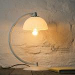 Weiße Landhausstil licht-erlebnisse Nachttischlampen & Nachttischleuchten aus Glas E27 