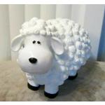 Weiße Deko Schafe aus Kunstharz 