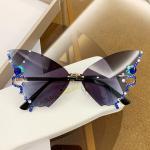 Graue Schmetterling Sonnenbrillen aus Polycarbonat für Damen 