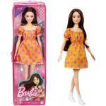 MATTEL GRB52 Barbie Fashionistas Puppe im schulterfreien Polka-Dot Kleid