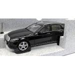 Schwarze Mercedes Benz Mercedes Benz Merchandise C-Klasse Modellautos & Spielzeugautos 