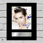 Miley Cyrus Signiertes Foto #2