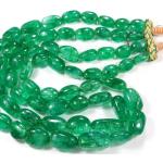 Emeraldfarbener Cabochon Schmuck mit Smaragd 