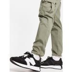 Schwarze New Balance Low Sneaker mit Schnürsenkel aus Veloursleder für Herren Größe 47,5 