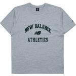 Graue New Balance Athletics Varsity T-Shirts für Herren 