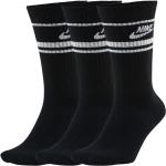 Schwarze Nike Essentials Socken & Strümpfe Größe 43 