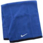 Blaue Nike Fundamental Handtücher 