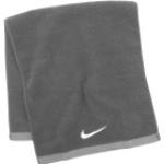 Schwarze Nike Fundamental Handtücher 60x120 