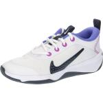 Reduzierte Weiße Nike Omni Multi-Court Hallenschuhe für Kinder Größe 36,5 mit Absatzhöhe bis 3cm 