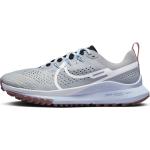 Graue Nike Pegasus Trail 4 Trailrunning Schuhe leicht für Damen Größe 42 