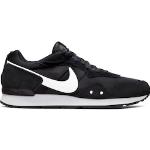 Sneaker NIKE SPORTSWEAR "Venture Runner" schwarz-weiß (schwarz, weiß) Schuhe Stoffschuhe