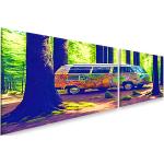 Oldtimer Bus auf farbenfrohem Wald passend für VW T Bilder