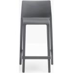 Reduzierte Anthrazitfarbene Pedrali VOLT Barhocker & Barstühle aus Kunststoff stapelbar Breite 0-50cm, Höhe 50-100cm, Tiefe 0-50cm 