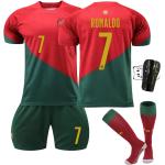 Portugal Weltmeisterschaft home Fußballtrikot Set Nr. 7 Ronaldo mit Stutzen und Schienbeinschützern Größe Mittel