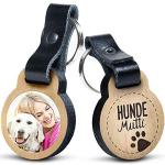 Premium „Hunde Mutti“ - Foto-Schlüsselanhänger aus Eichenholz mit Gravur und kratzfestem Foto in Farbe - personalisierte Geschenkidee für Muttertag, Vatertag