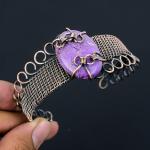 Violette Damenarmreifen aus Kupfer handgemacht 