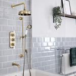 Retro UP Duschsystem mit Wanneneinlauf, Duschkopf, Thermostat und Brausegarnitur, Antikes Gold - Elizabeth, von Hudson Reed