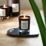 Rivièra Maison Duftkerze "Luxurious Cedar Scented Candle M"