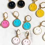 Bunte Emoji Smiley Ohrringe & Ohrschmuck vergoldet aus Emaille 