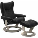 Stressless Wing Sessel Classic wahlweise mit Hocker - Leder Paloma Black, Buche Holzfarbe Whitewash, inkl. Hocker grau, schwarz